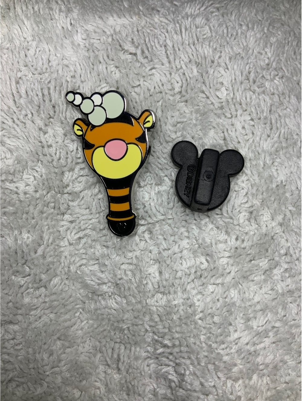 Tigger bubble wand pin